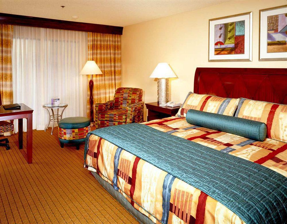 ดับเบิลทรี บาย ฮิลตัน เบเกอร์สฟิลด์ Hotel เบเกอร์สฟีลด์ ห้อง รูปภาพ