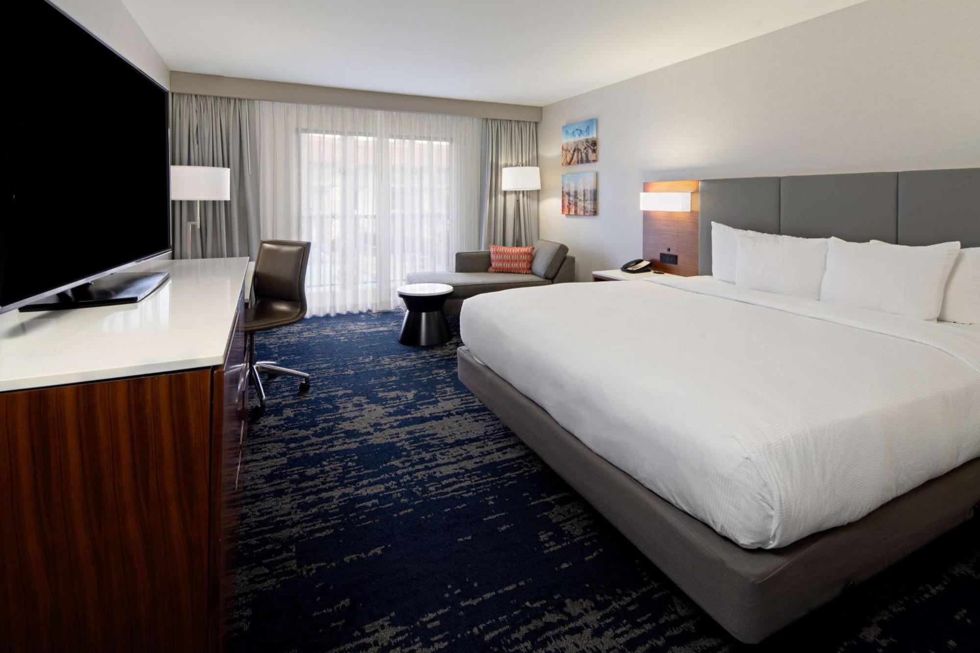 ดับเบิลทรี บาย ฮิลตัน เบเกอร์สฟิลด์ Hotel เบเกอร์สฟีลด์ ภายนอก รูปภาพ
